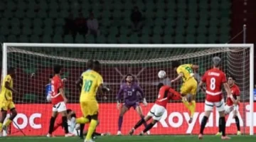 صافة البداية.. منتخب مصر يتعثر أمام زيمبابوي في الشوط الأول من اللقاء